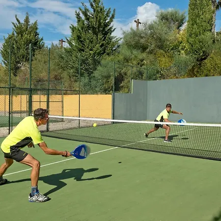 Апарт-готель Alfagar Alto Da Colina 4*