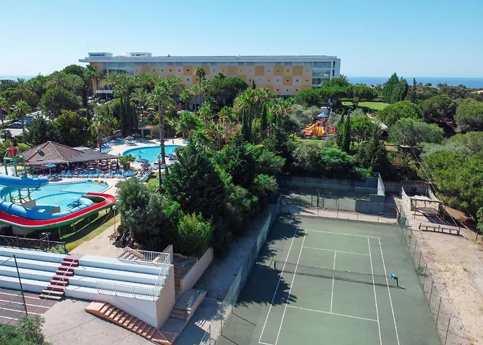 Alfagar Alto Da Colina Apartmanhotel 4*