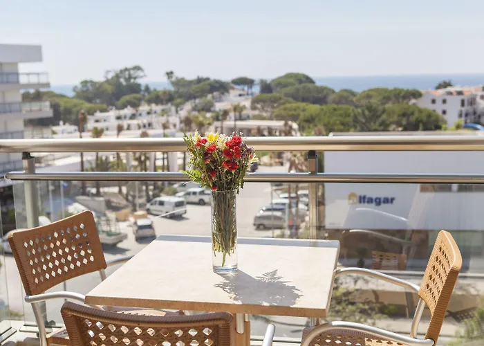 Alfagar Alto Da Colina 4*