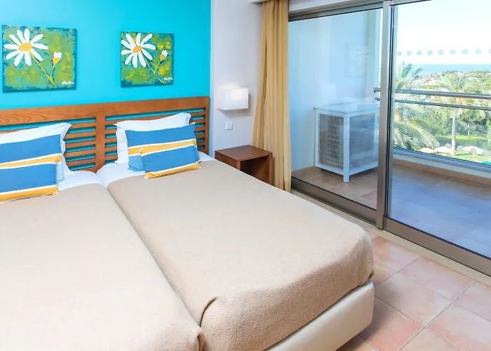 Apartmanhotel Alfagar Alto Da Colina 4*