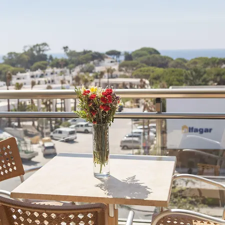 Alfagar Alto Da Colina 4*