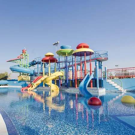 Ξενοδοχείο με διαμερίσματα Alfagar Alto Da Colina Αλμπουφέιρα