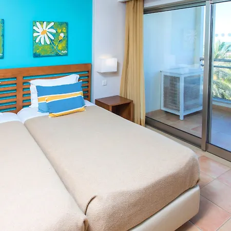 Ξενοδοχείο με διαμερίσματα Alfagar Alto Da Colina 4*